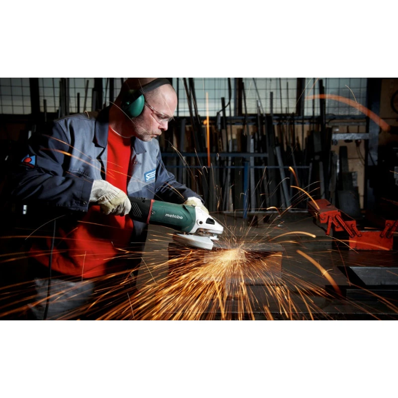 Metabo Meuleuse D'angle 230mm 2400W WE 24-230 MVT 2 Metabo Meuleuse D'angle 230mm 2400W WE 24-230 MVT – Image 2